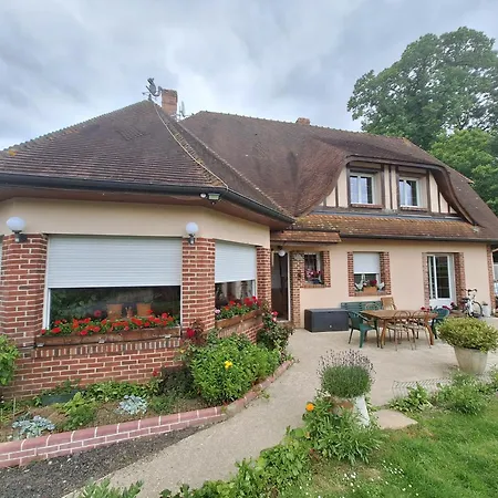 L'Ecureuil Roux Apartment Motteville Exterior photo